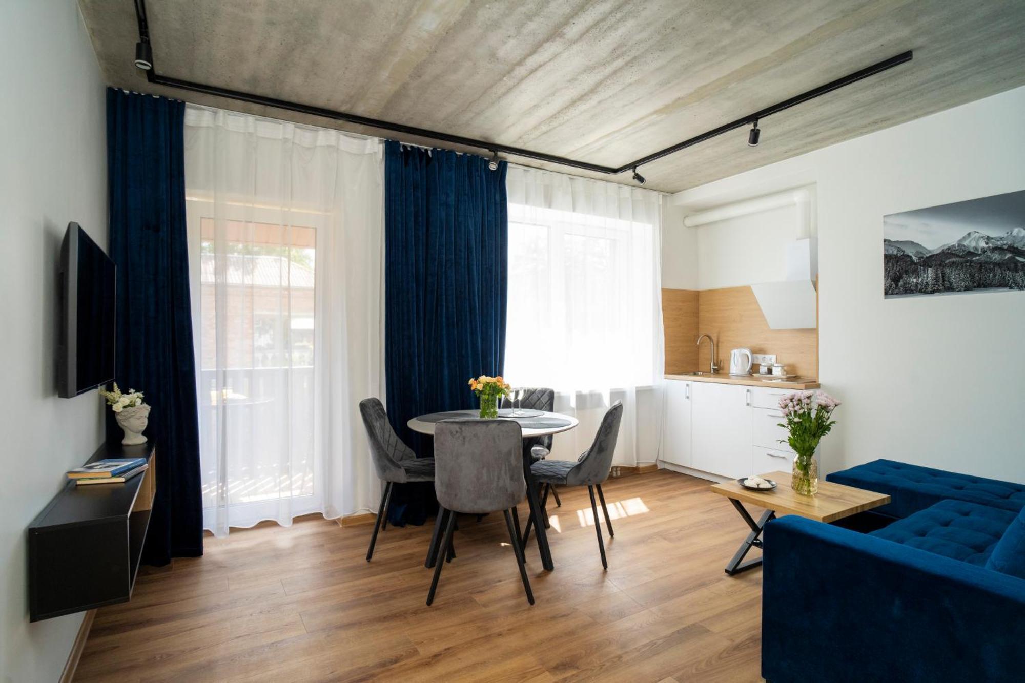 Fort63 Apartments Kaunas Ngoại thất bức ảnh