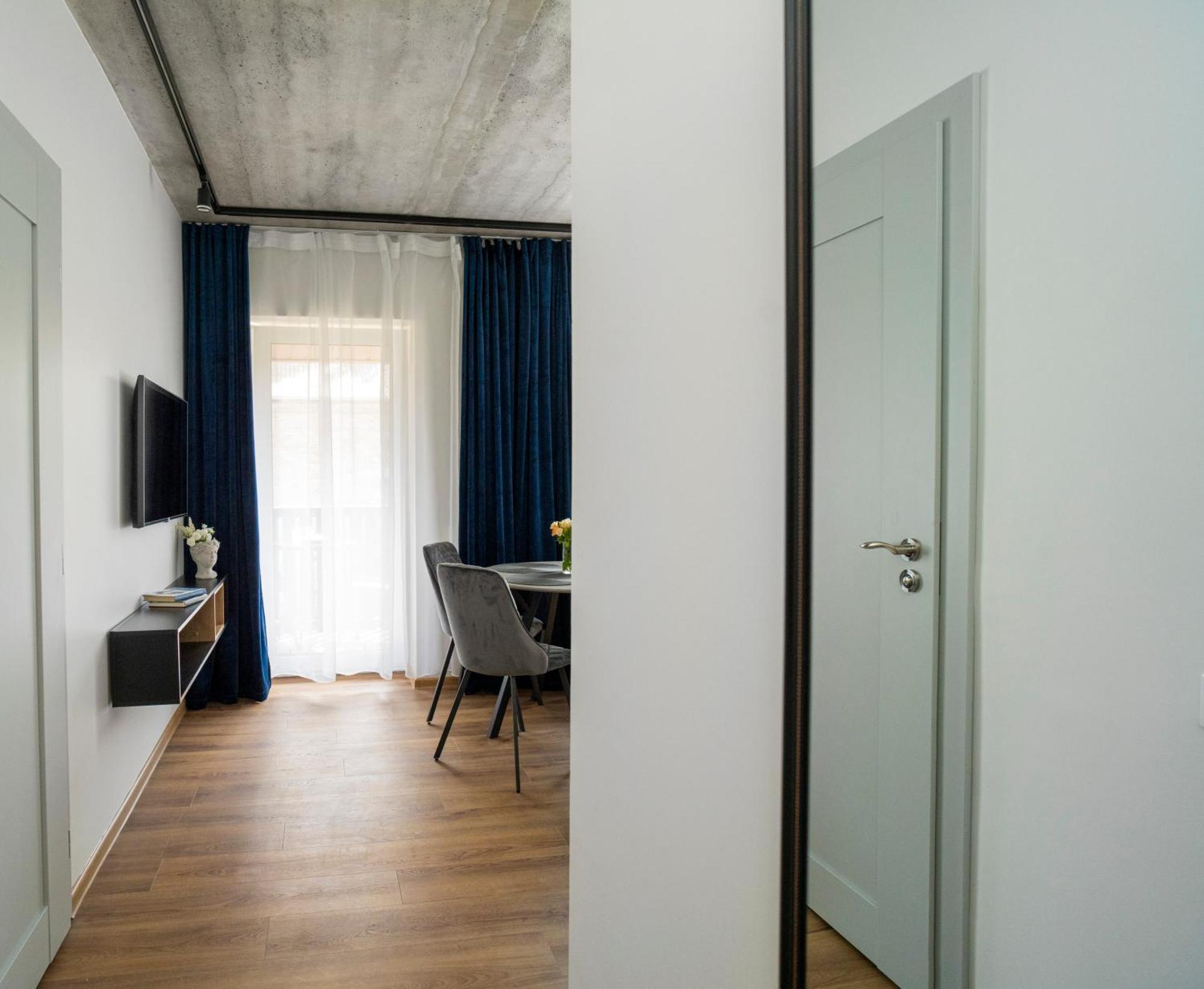 Fort63 Apartments Kaunas Phòng bức ảnh