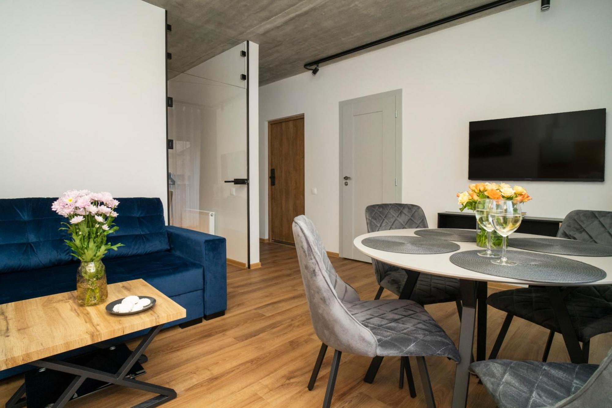 Fort63 Apartments Kaunas Phòng bức ảnh