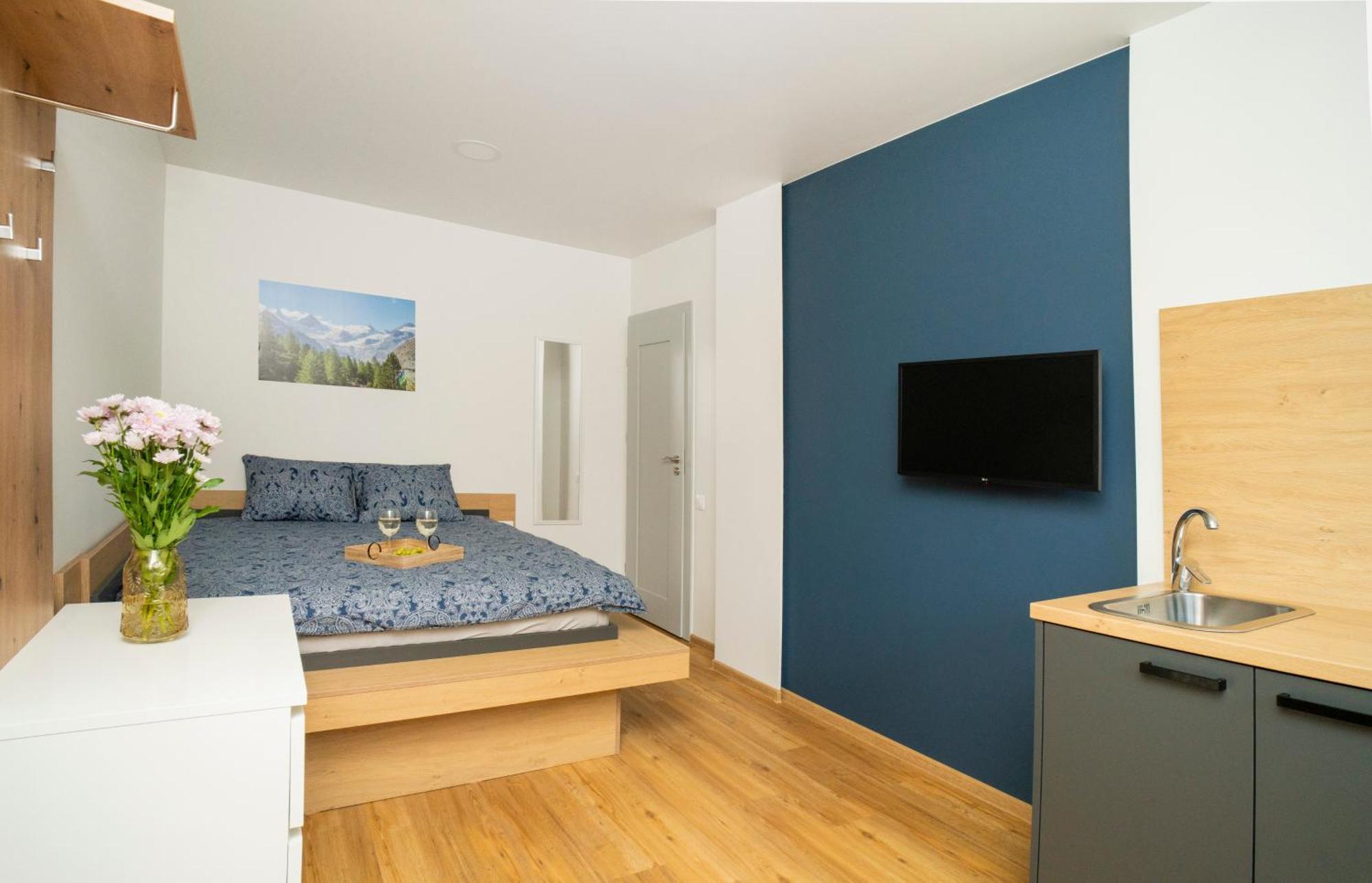 Fort63 Apartments Kaunas Phòng bức ảnh