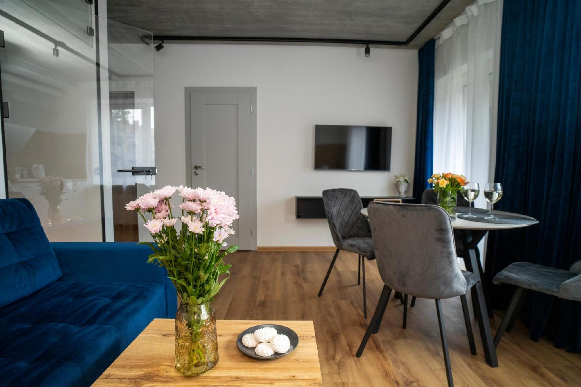Fort63 Apartments Kaunas Phòng bức ảnh
